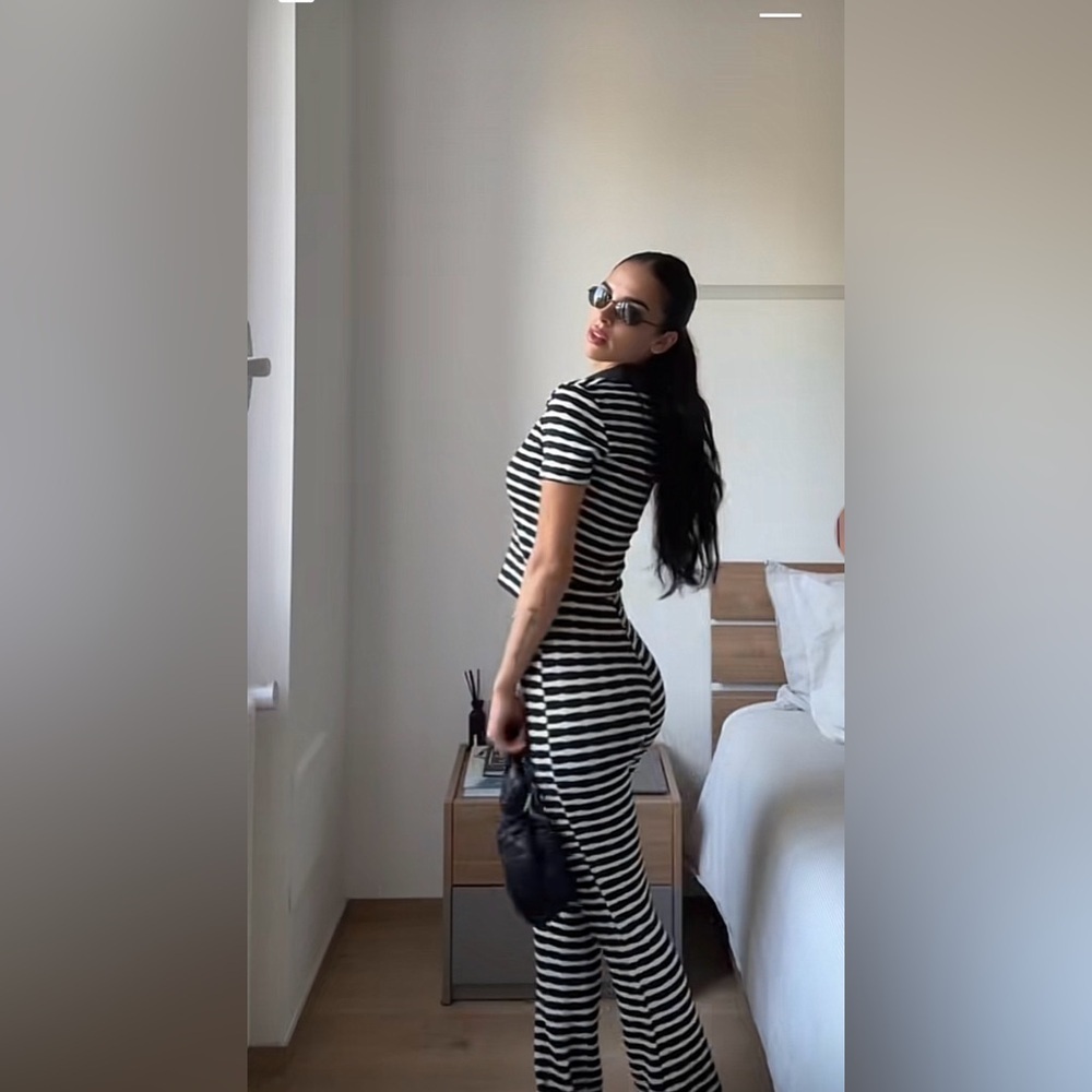 Zara Striped Black White Wide Leg Flare Pants size s bloggers favorite retro NWT